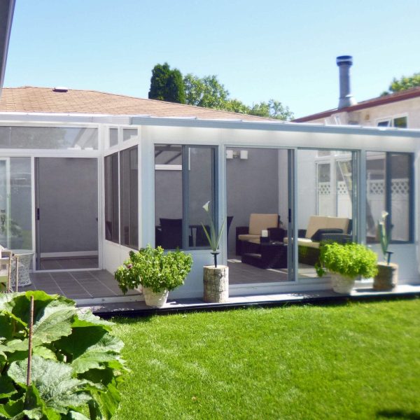 toiture-patio-acrylique-vue-exterieur-jardin-solarium-200-installation-multi-services toiture-patio-acrylique-vue-exterieur-jardin-solarium-200-installation-multi-services
